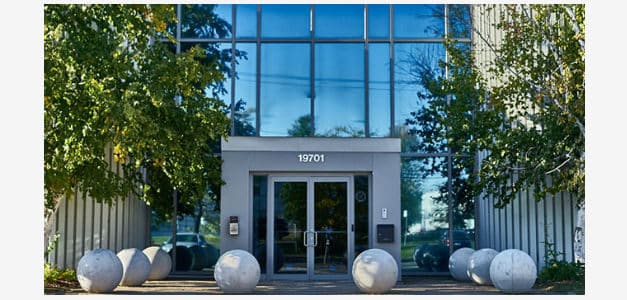 Public Cloud and the Rise of IoT Are Driving Colocation Demand in Montréal