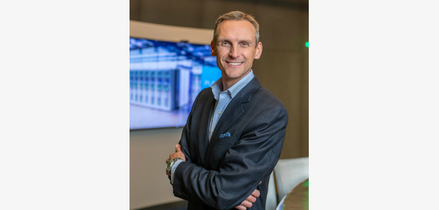 Augmenting Reliability and Empowering Growth with Sustainable, Adaptable and Accessible Data Center Solutions